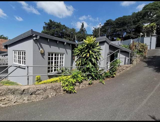 2 BEDROOM PROPERTY TO RENT IN WESTVILLE